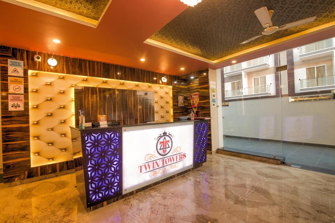 Twin Towers Bed & Breakfast Greater Noida Ngoại thất bức ảnh