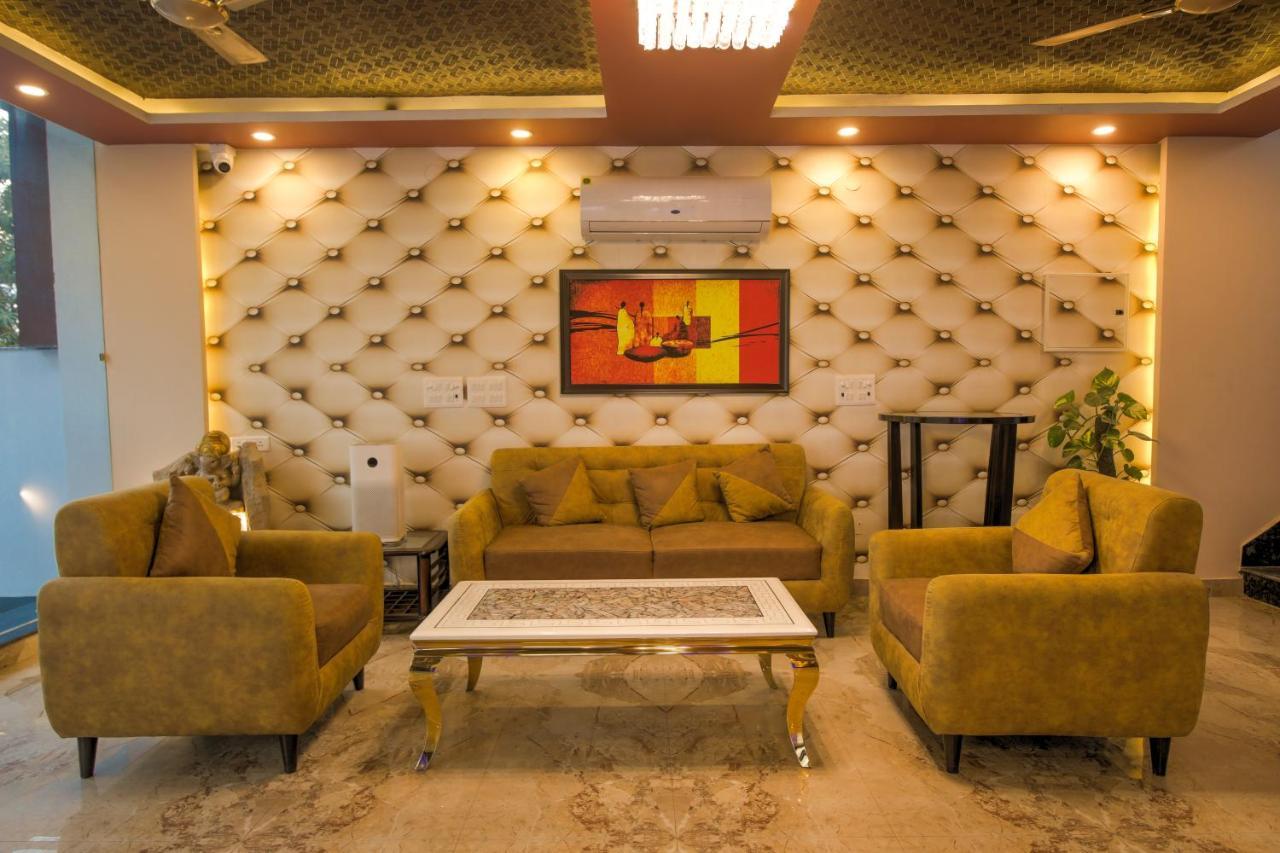 Twin Towers Bed & Breakfast Greater Noida Ngoại thất bức ảnh