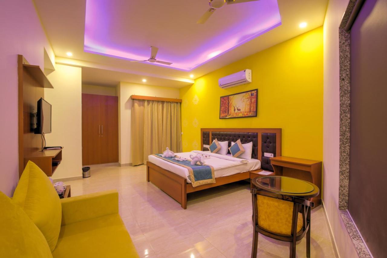 Twin Towers Bed & Breakfast Greater Noida Ngoại thất bức ảnh